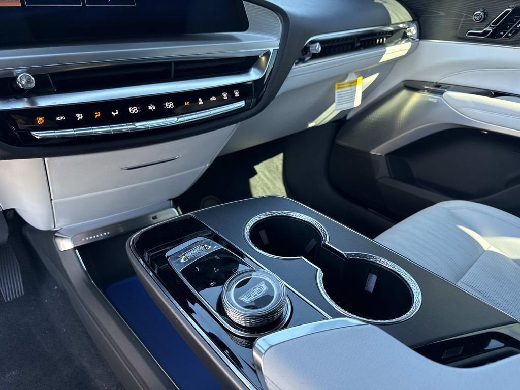 2026 Cadillac LYRIQ Premium Sport