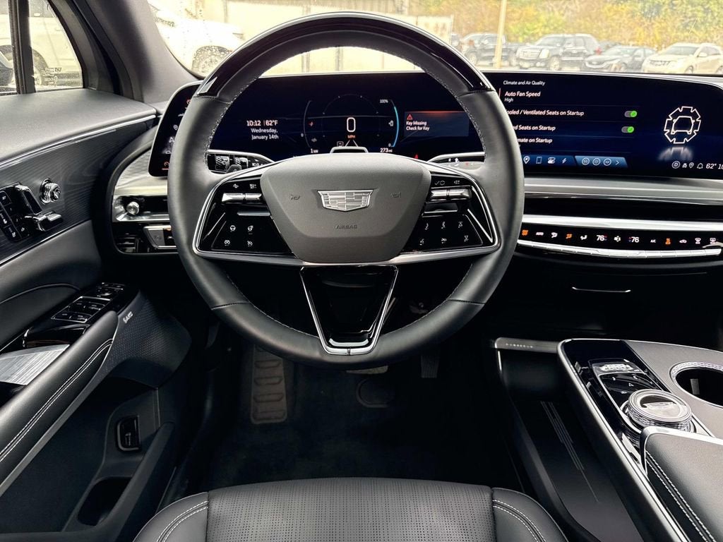 2024 Cadillac LYRIQ Sport 3