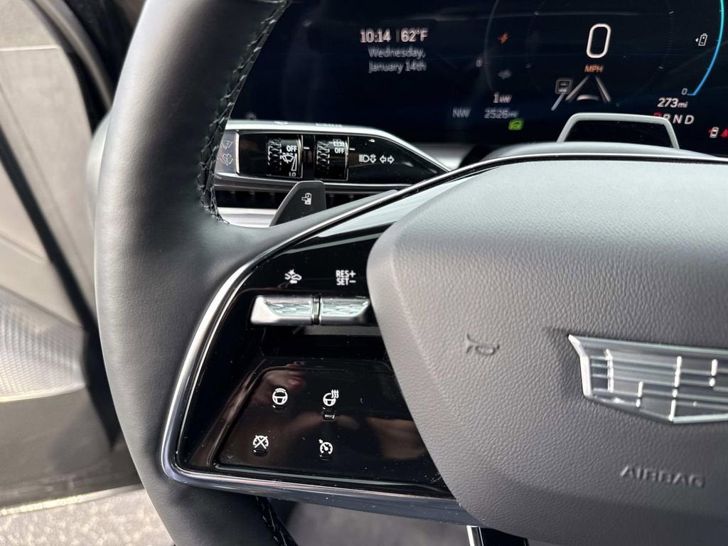 2024 Cadillac LYRIQ Sport 3