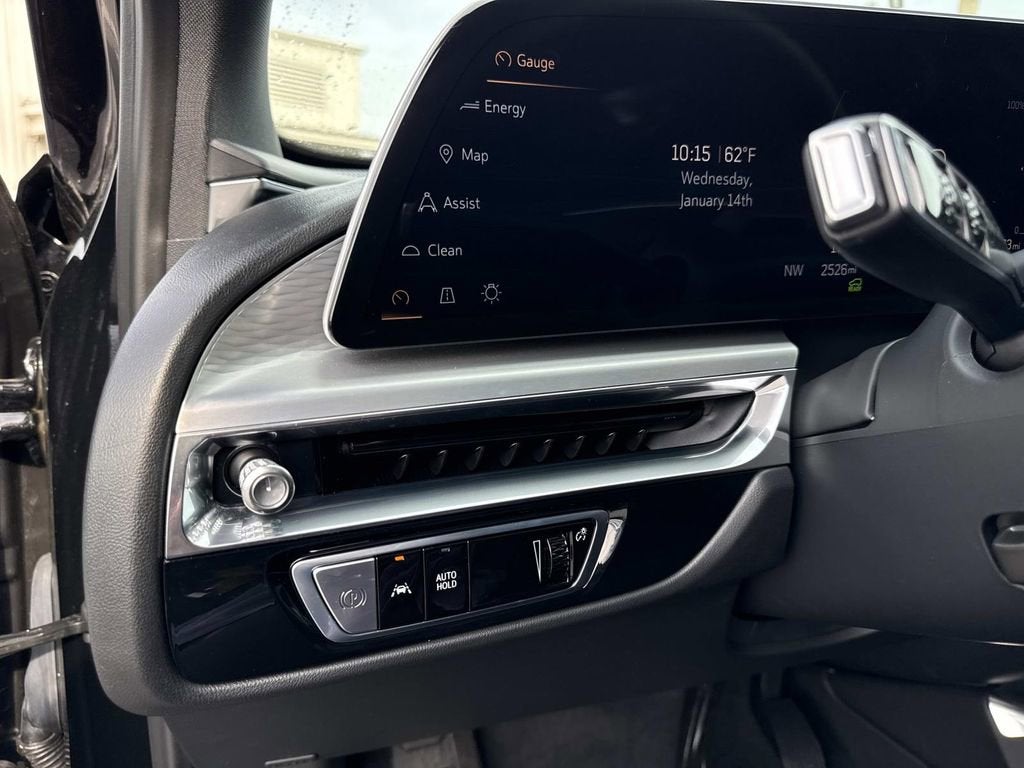 2024 Cadillac LYRIQ Sport 3