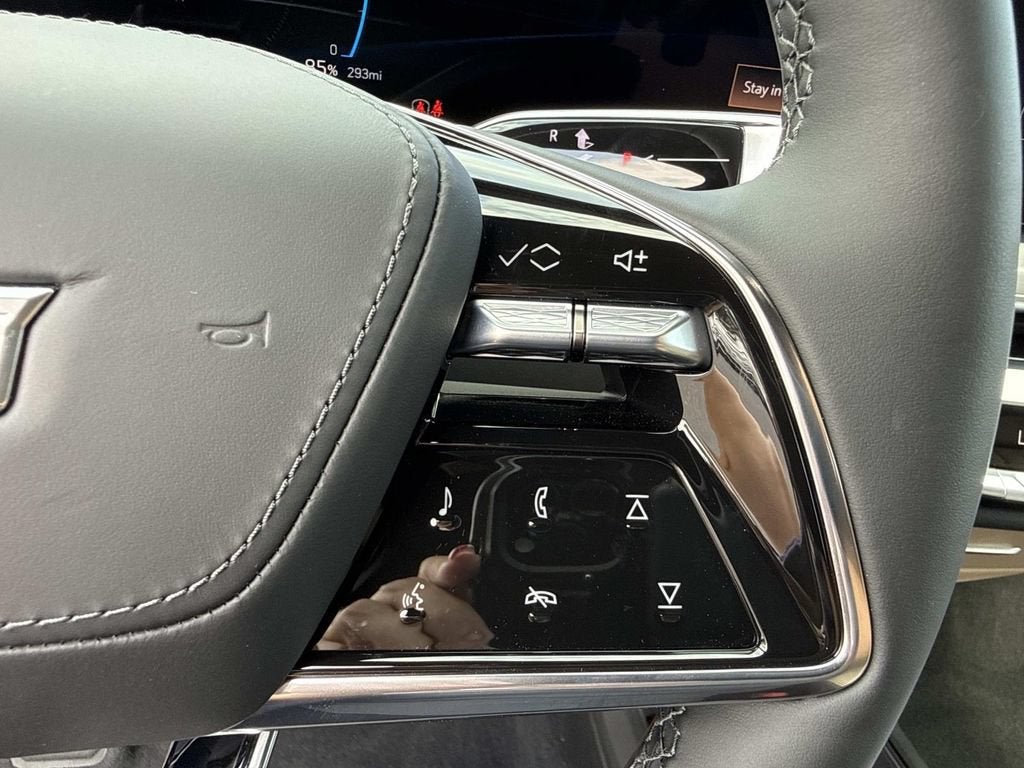 2026 Cadillac LYRIQ Signature Sport