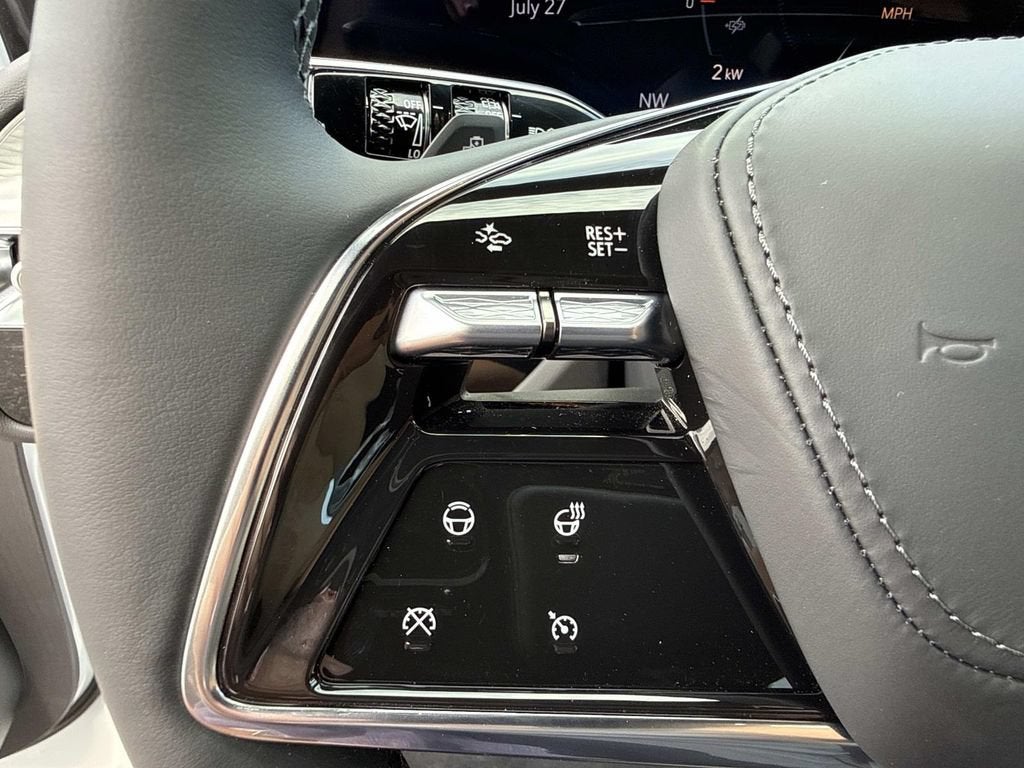 2026 Cadillac LYRIQ Signature Sport