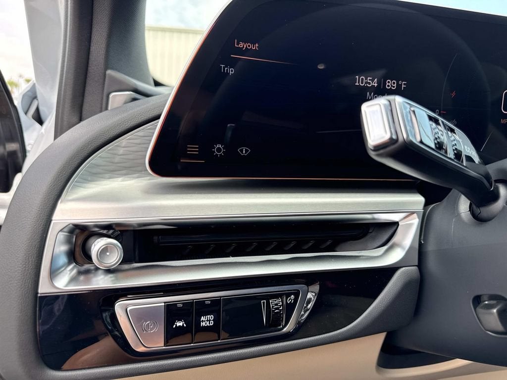 2026 Cadillac LYRIQ Signature Sport