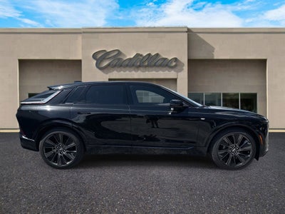 2025 Cadillac LYRIQ Sport 3