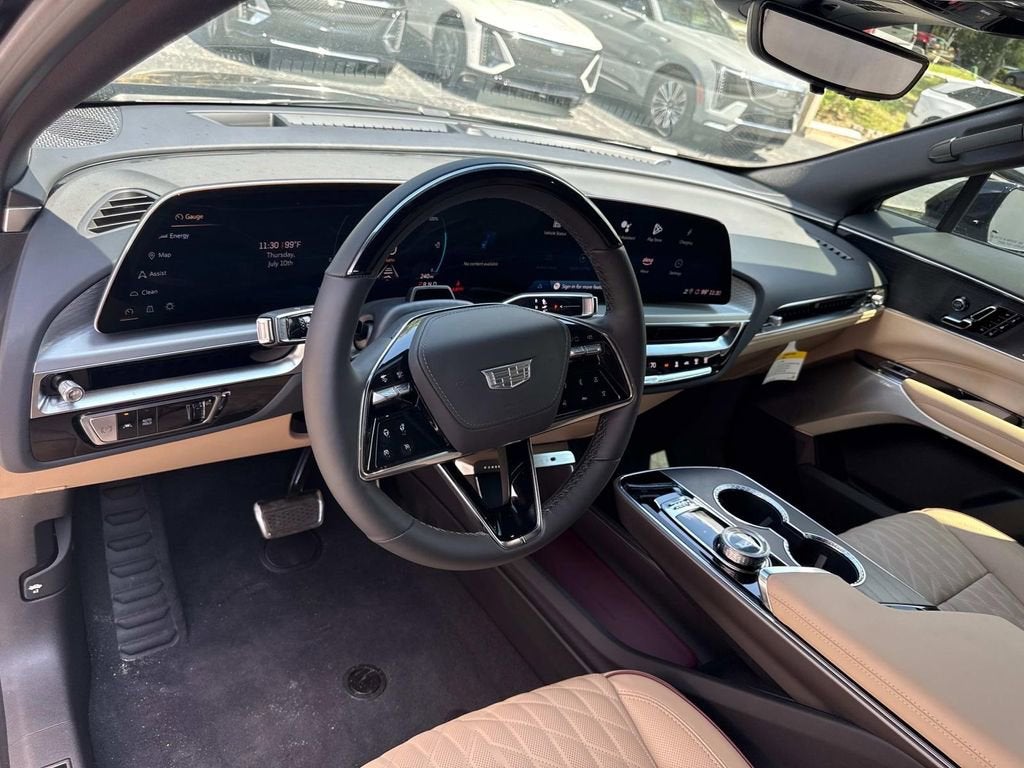 2025 Cadillac LYRIQ Sport 3