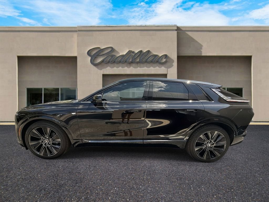 2025 Cadillac LYRIQ Sport 3