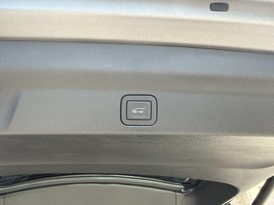 2026 Cadillac ESCALADE IQL Luxury