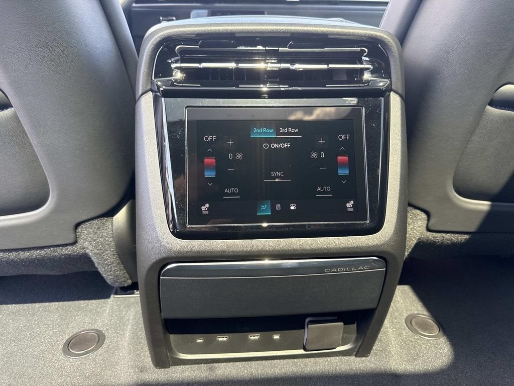 2026 Cadillac ESCALADE IQL Luxury