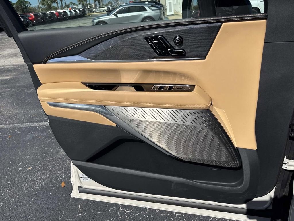 2026 Cadillac ESCALADE IQL Premium Luxury