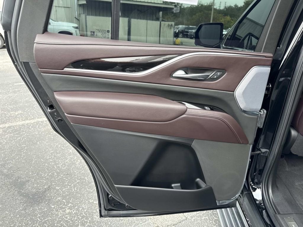 2022 Cadillac Escalade Premium Luxury Platinum