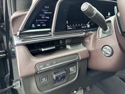 2022 Cadillac Escalade Premium Luxury Platinum