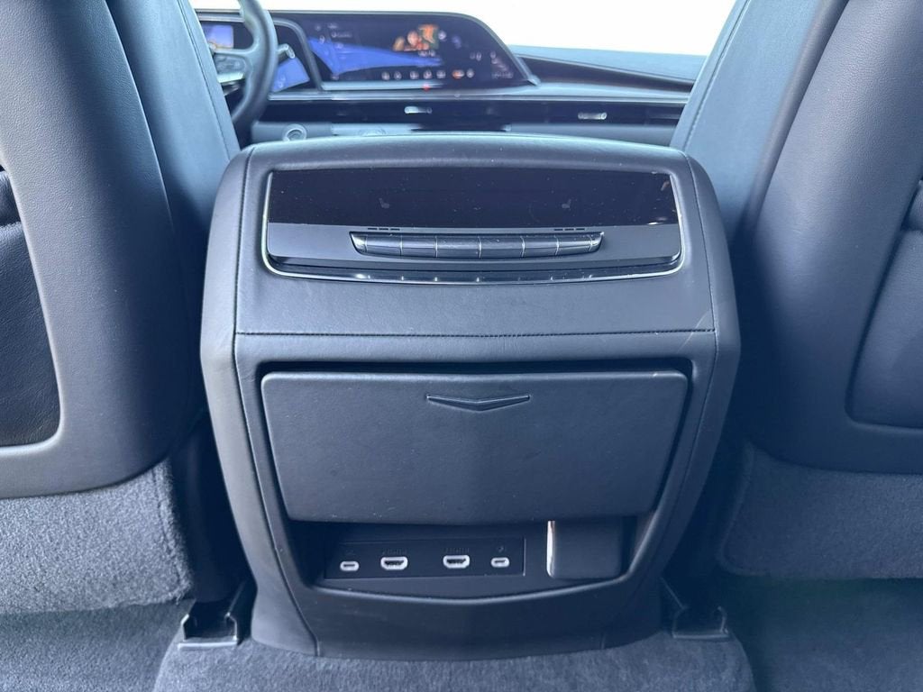 2024 Cadillac Escalade ESV Sport Platinum