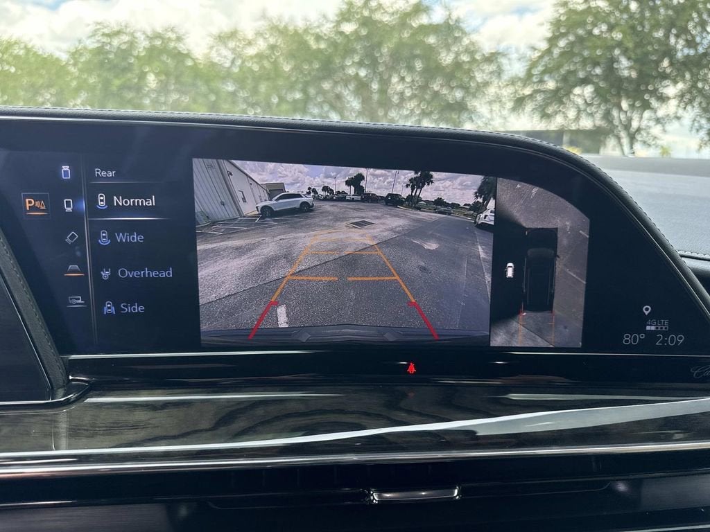 2023 Cadillac Escalade Premium Luxury