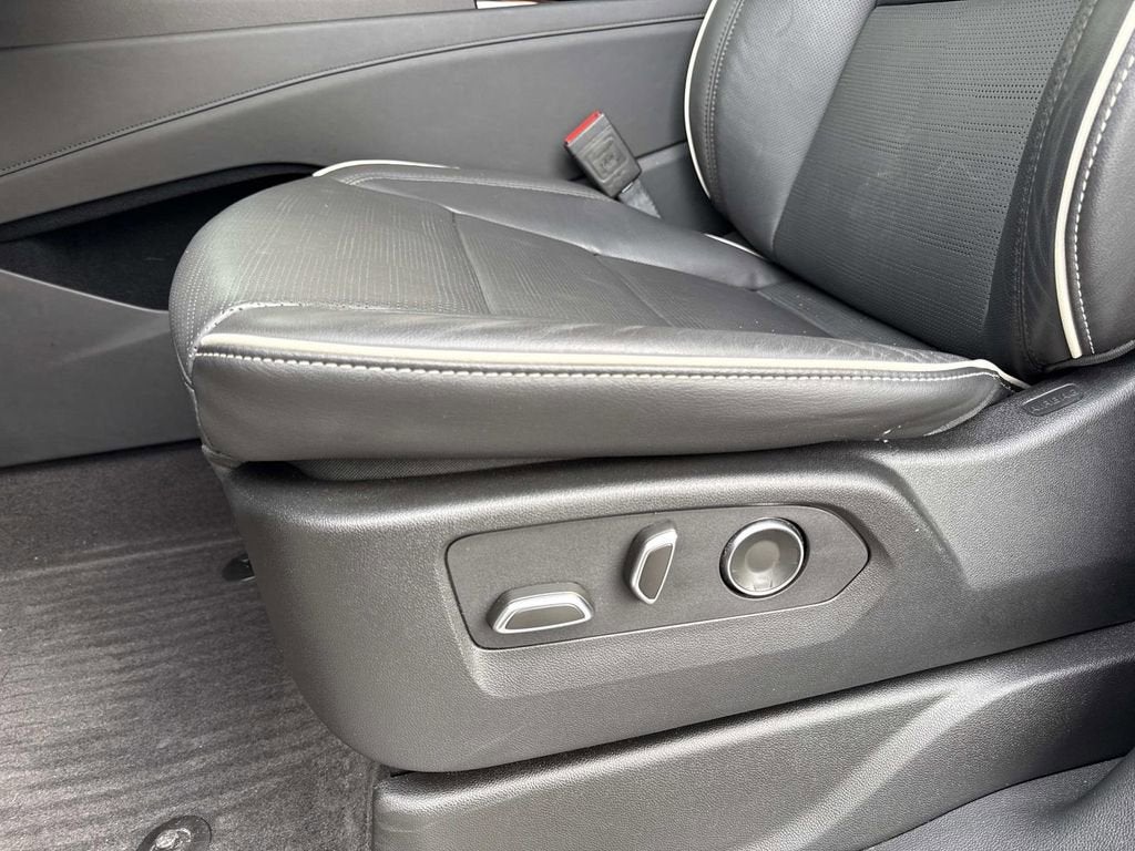 2024 Cadillac Escalade ESV Premium Luxury