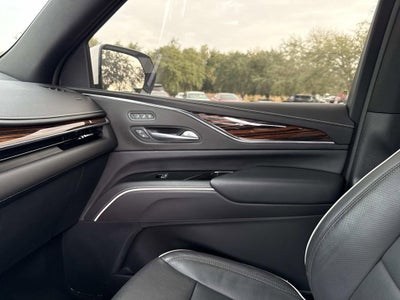 2024 Cadillac Escalade ESV Premium Luxury