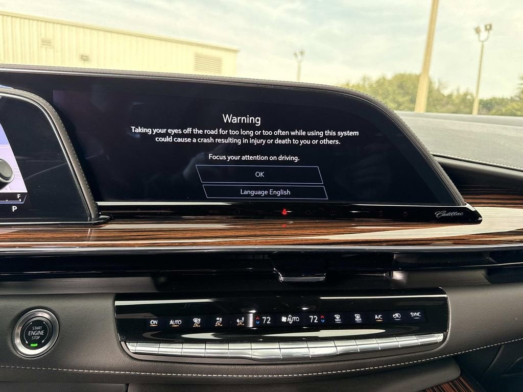 2024 Cadillac Escalade ESV Premium Luxury