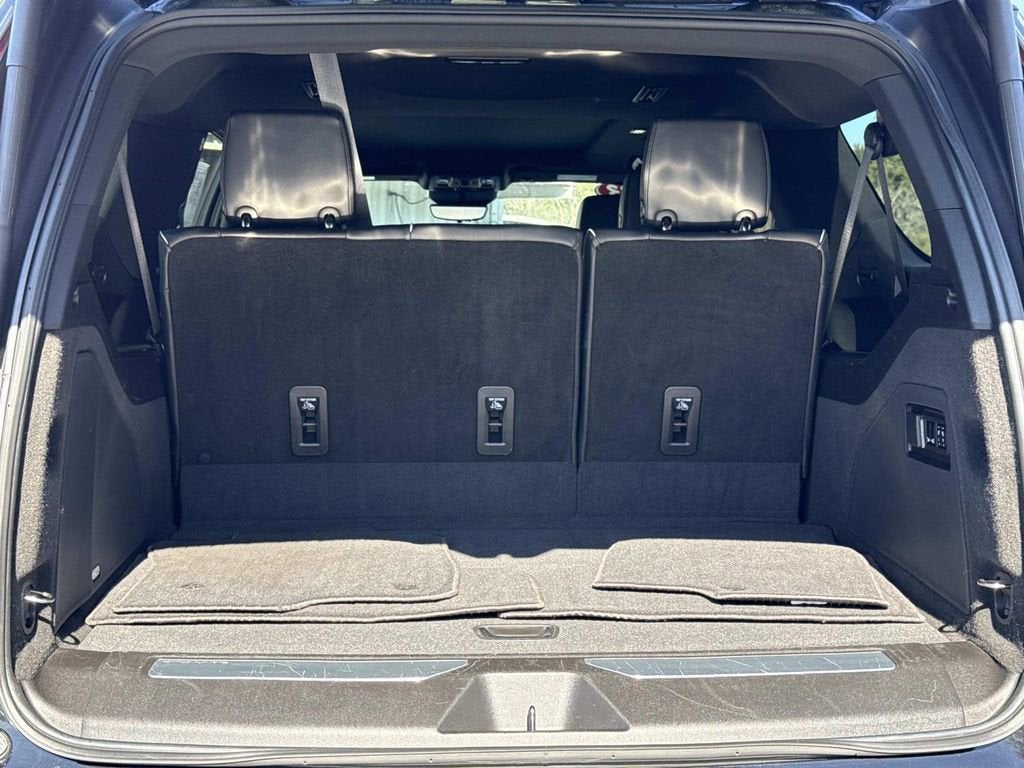 2023 Cadillac Escalade ESV Sport