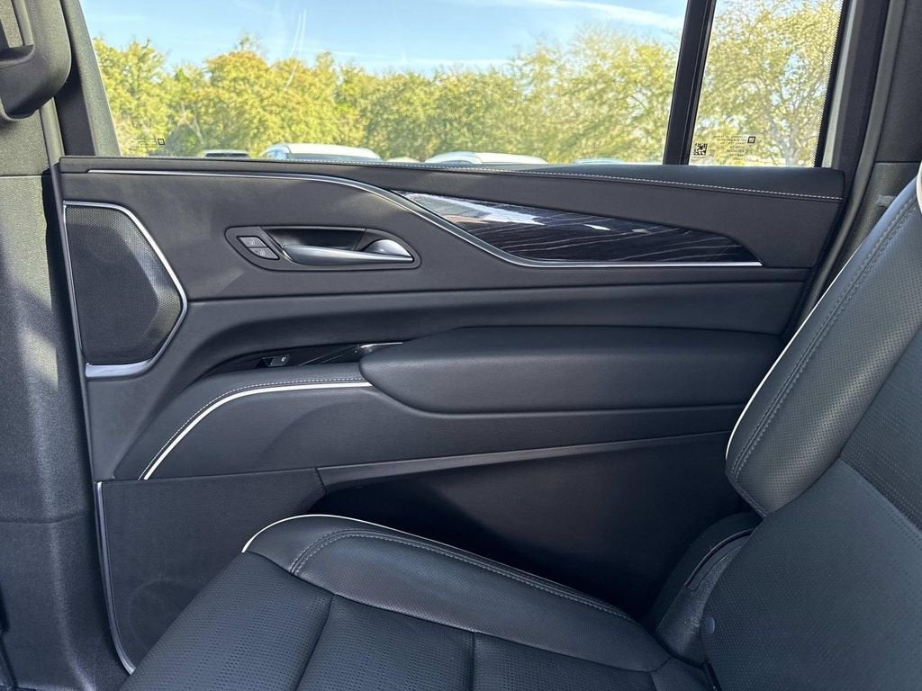 2023 Cadillac Escalade ESV Sport