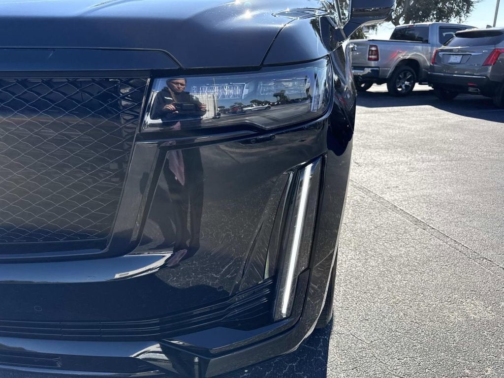 2023 Cadillac Escalade ESV Sport