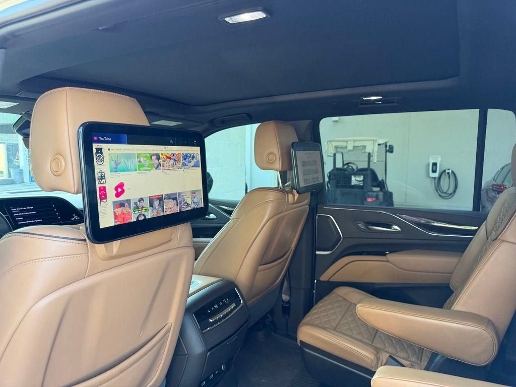 2024 Cadillac Escalade ESV Sport