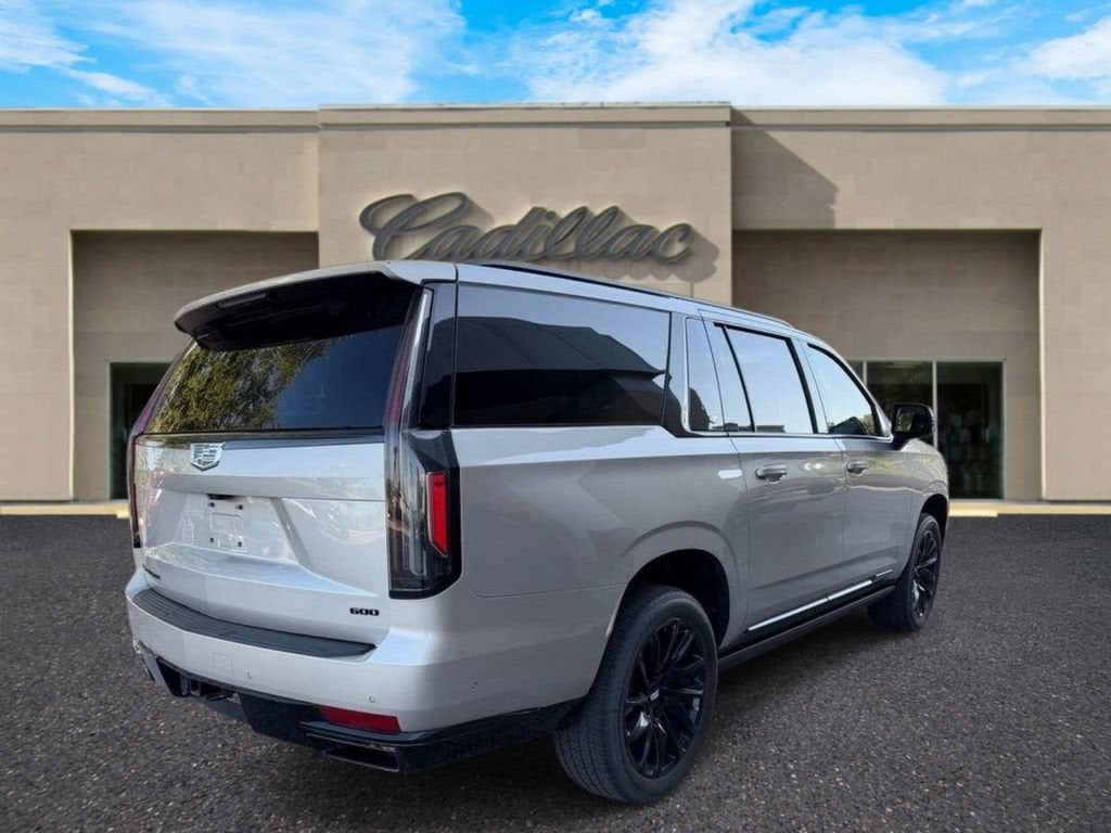2024 Cadillac Escalade ESV Sport