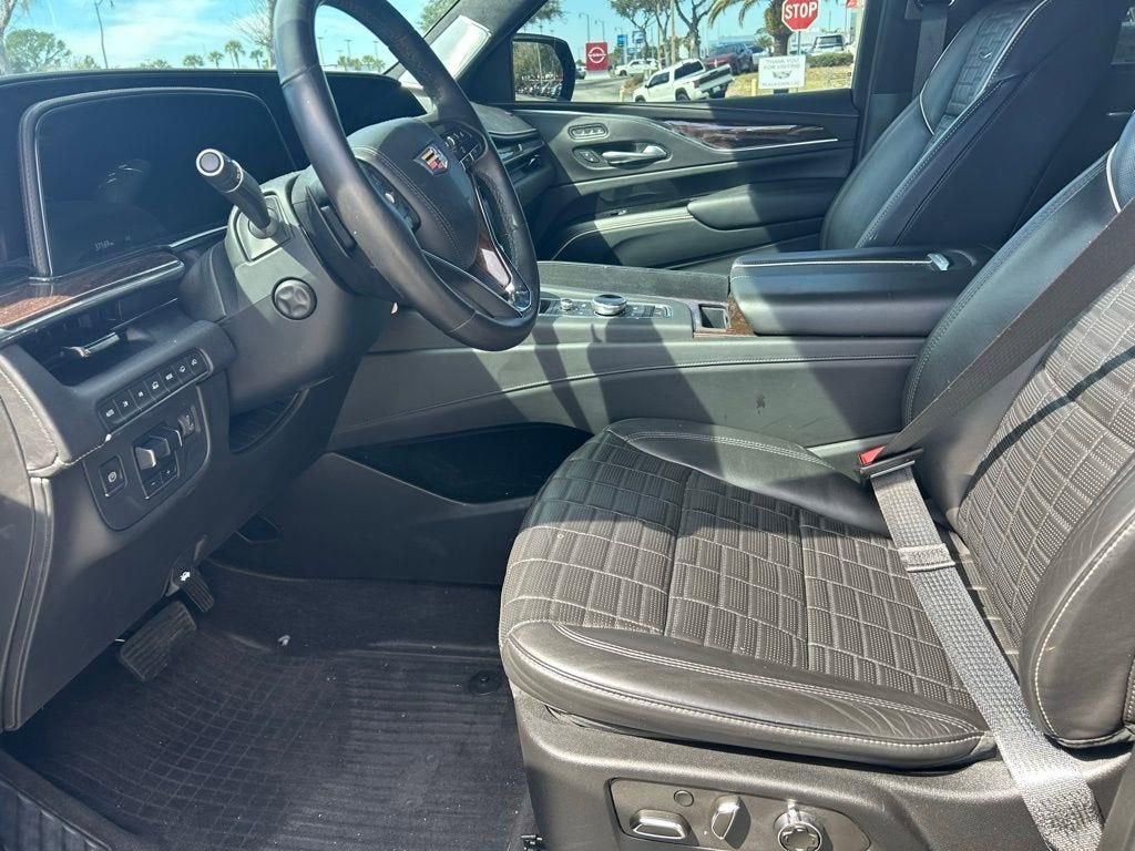 2023 Cadillac Escalade ESV Sport Platinum