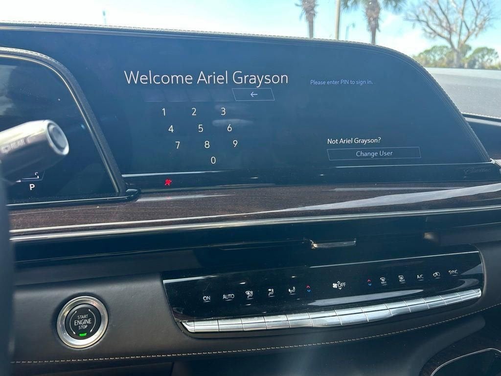 2023 Cadillac Escalade ESV Sport Platinum