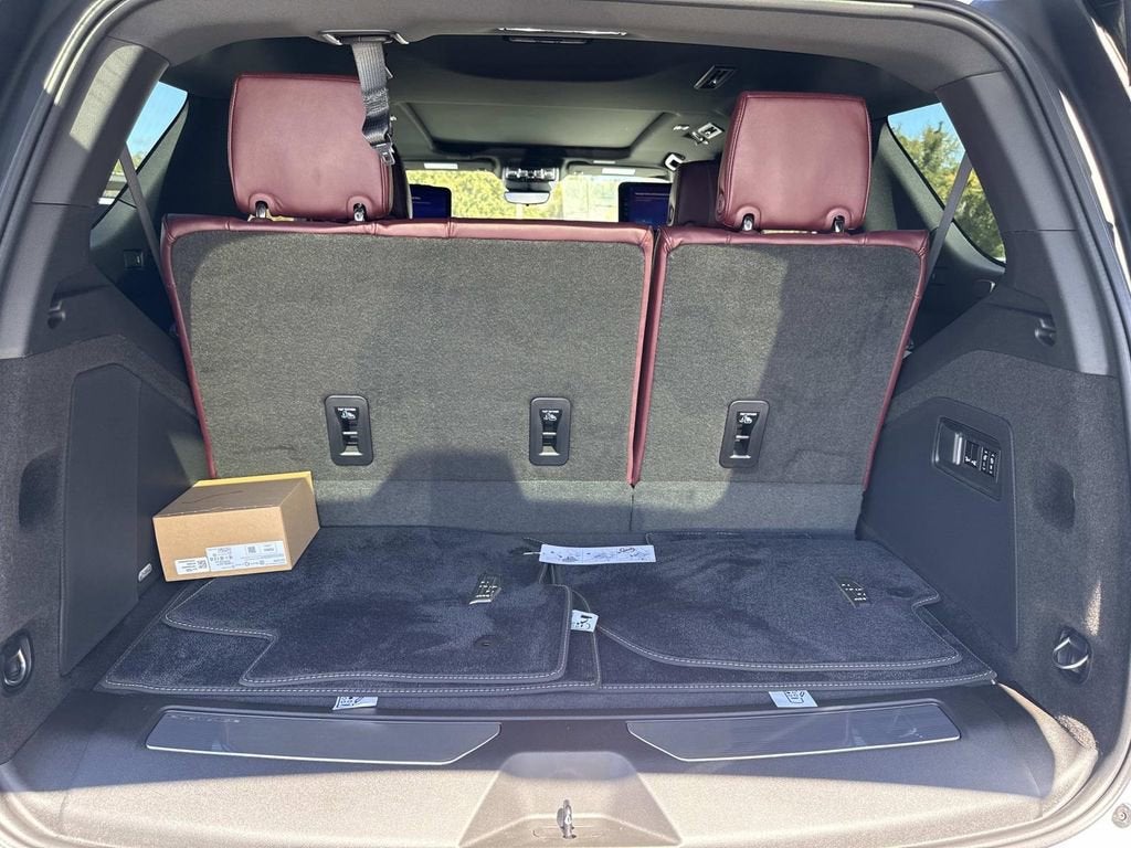 2026 Cadillac Escalade Luxury