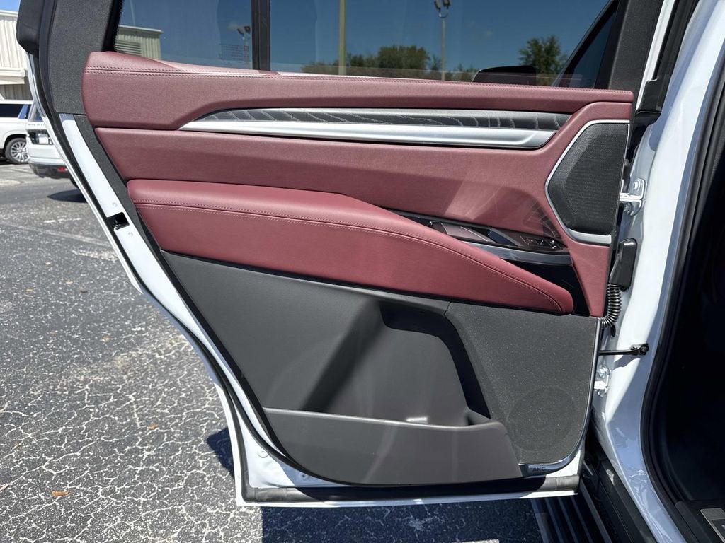 2026 Cadillac Escalade Luxury