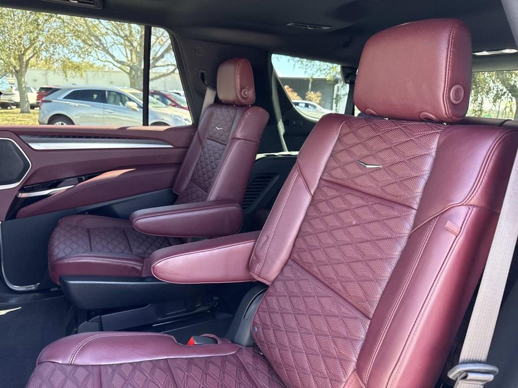 2026 Cadillac Escalade Luxury