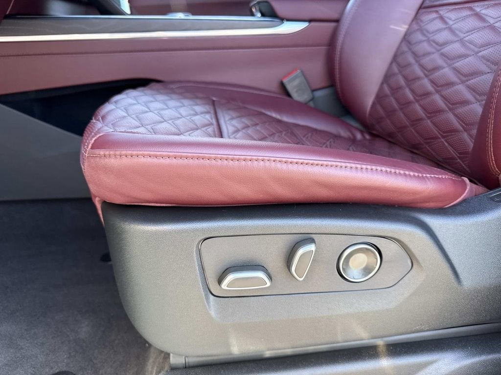 2026 Cadillac Escalade Luxury