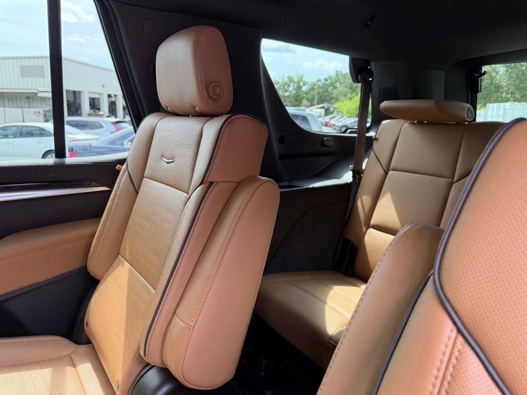 2025 Cadillac Escalade Premium Luxury