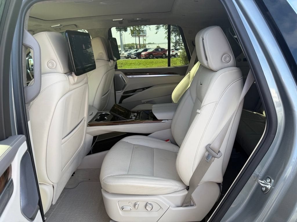 2026 Cadillac Escalade Platinum Luxury