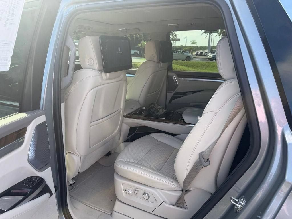 2026 Cadillac Escalade Platinum Luxury
