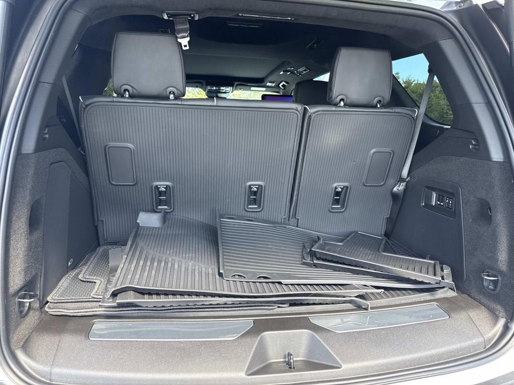 2026 Cadillac Escalade Platinum Luxury