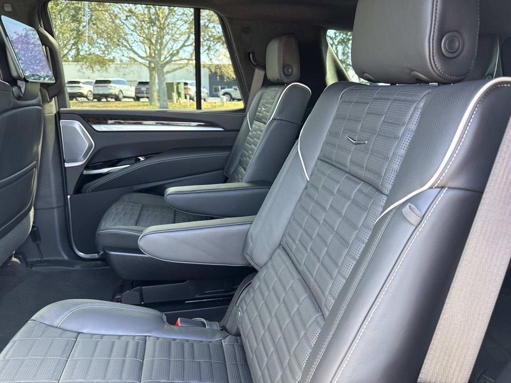 2026 Cadillac Escalade Platinum Luxury