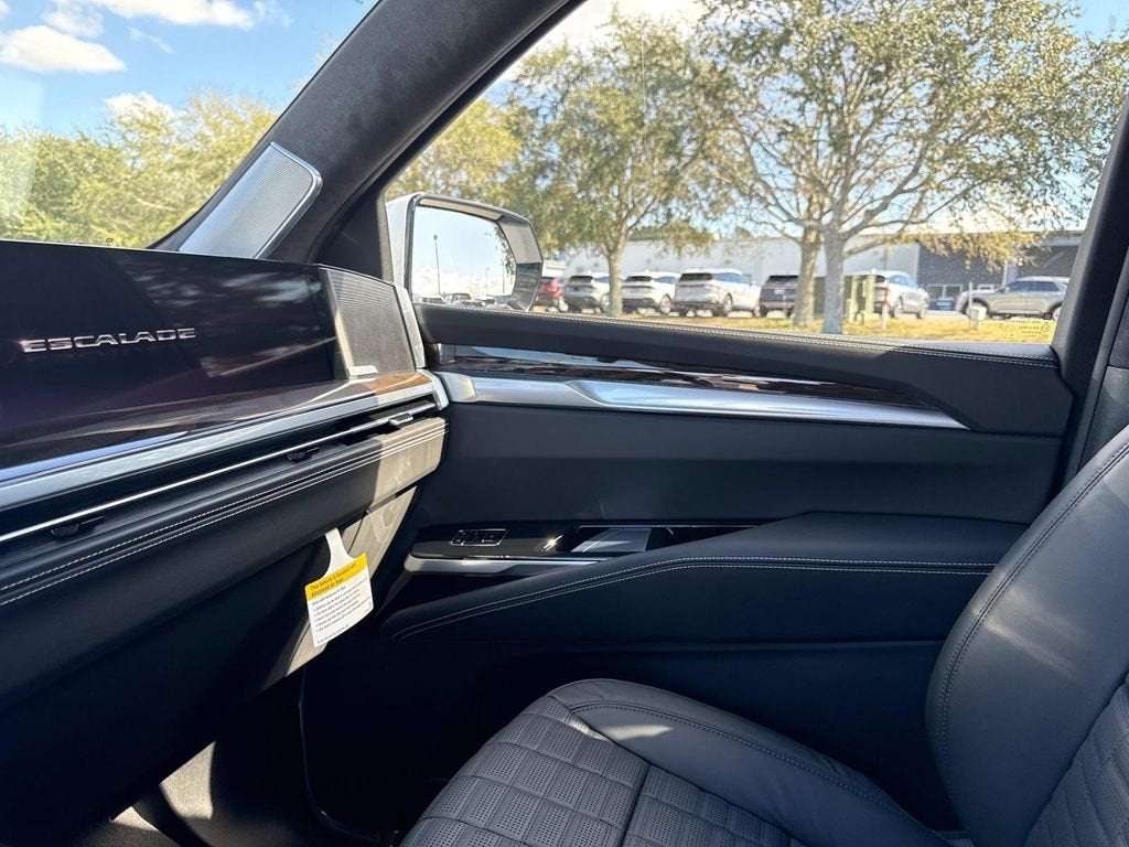 2026 Cadillac Escalade Platinum Luxury