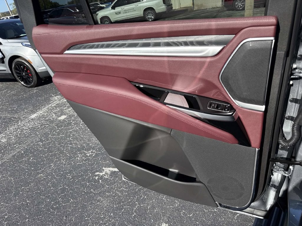 2027 Cadillac Escalade 4WD Sport