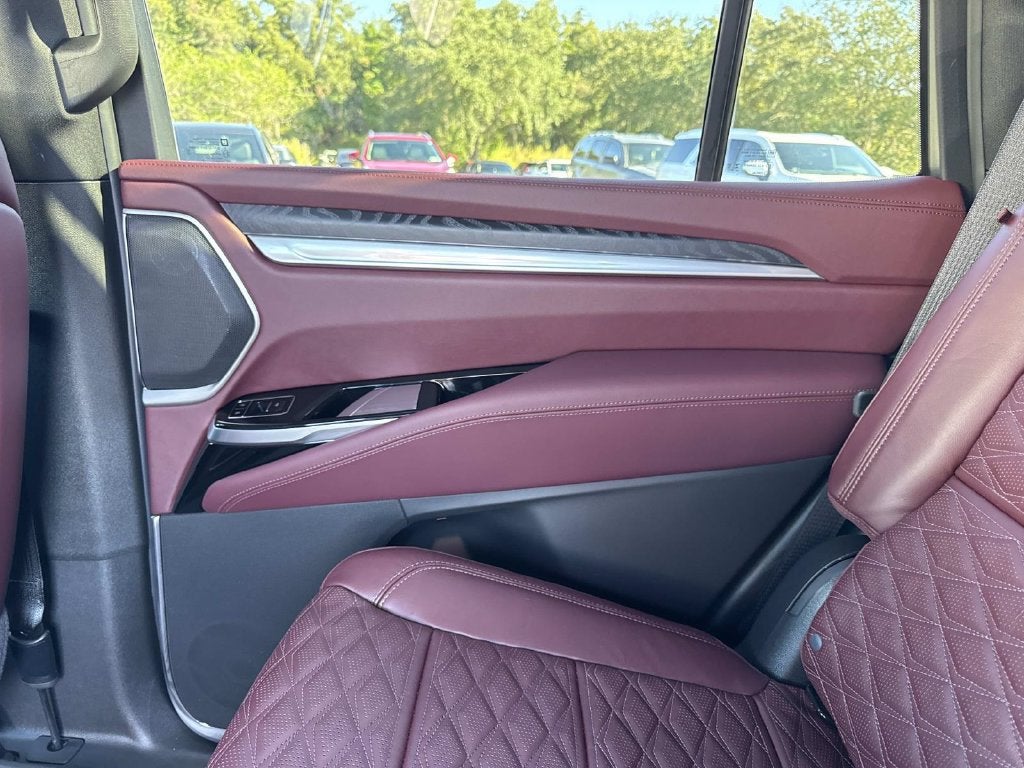 2027 Cadillac Escalade 4WD Sport
