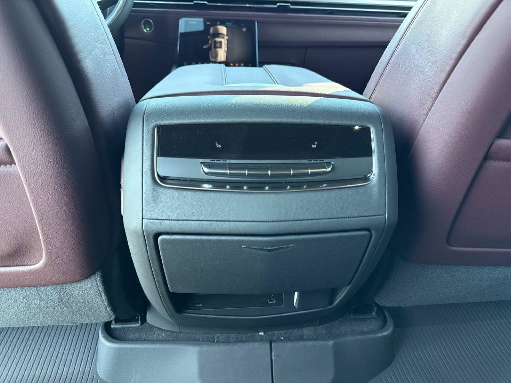 2027 Cadillac Escalade 4WD Sport