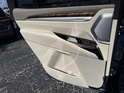 2026 Cadillac Escalade Platinum Sport