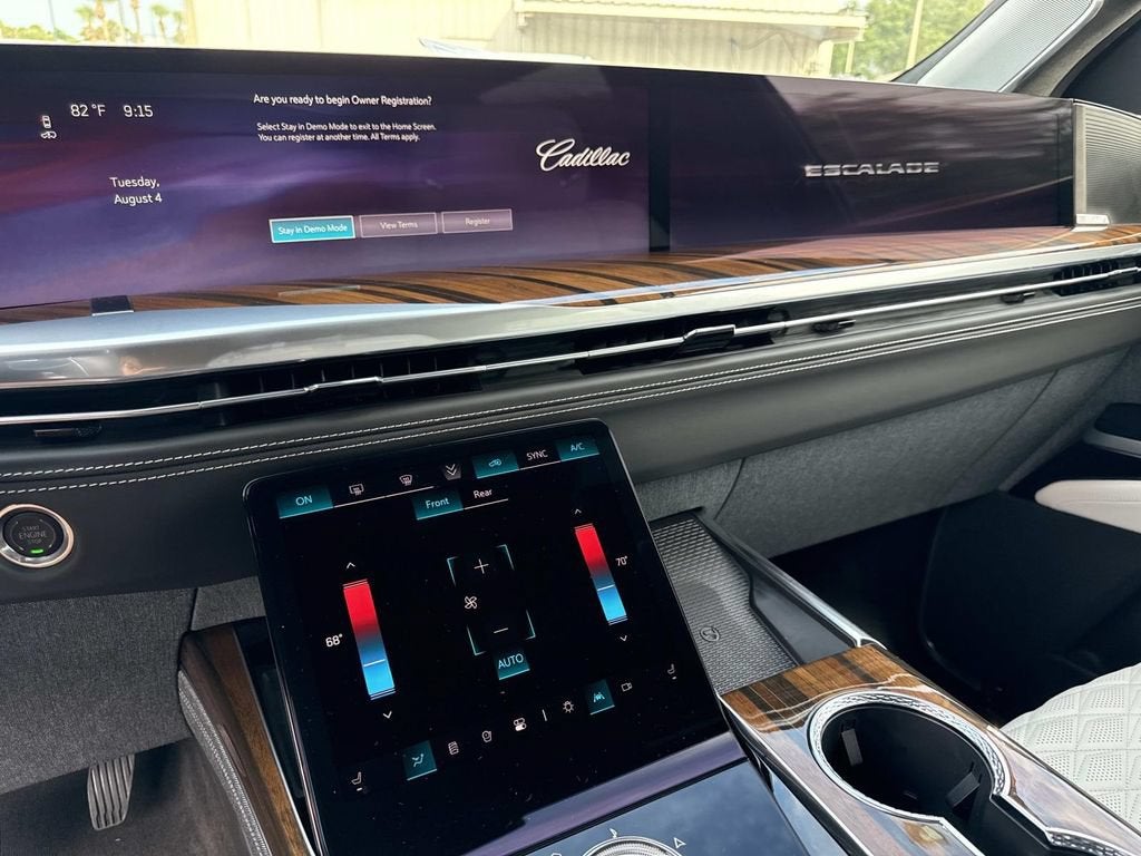 2026 Cadillac Escalade Platinum Sport