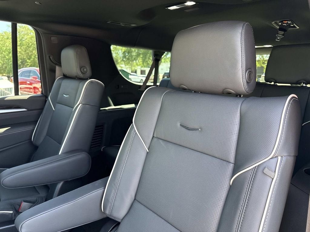 2026 Cadillac Escalade ESV Luxury