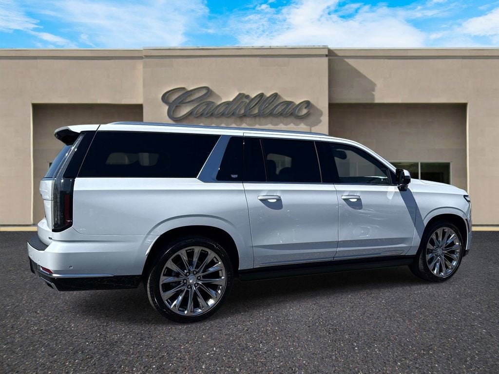 2026 Cadillac Escalade ESV Luxury