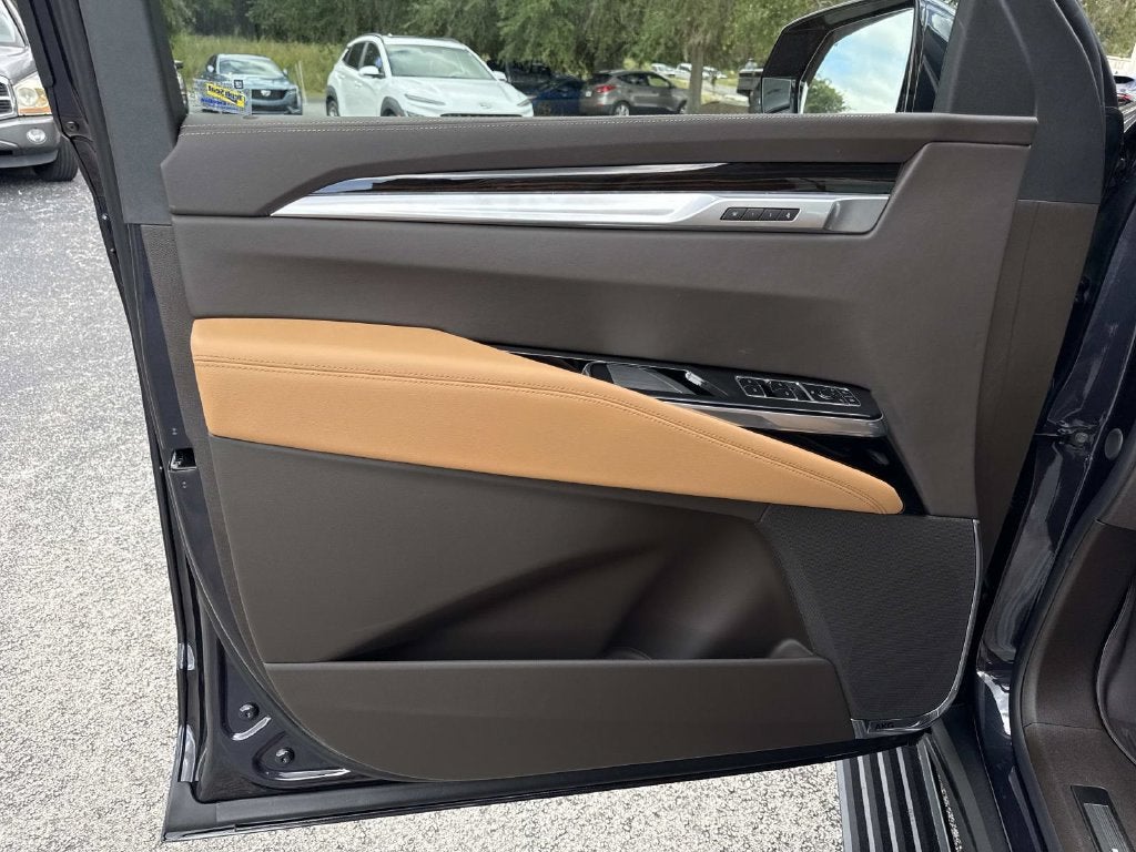2026 Cadillac Escalade ESV Luxury