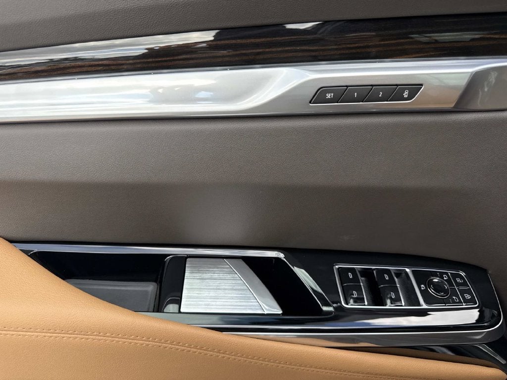 2026 Cadillac Escalade ESV Luxury
