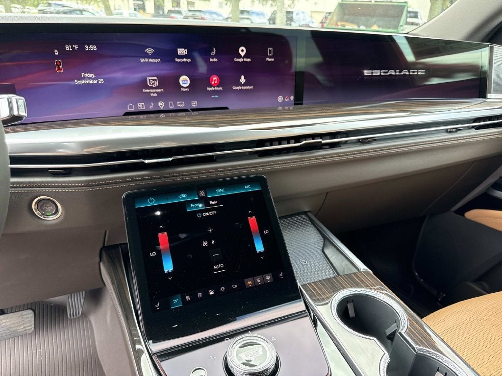 2026 Cadillac Escalade ESV Luxury