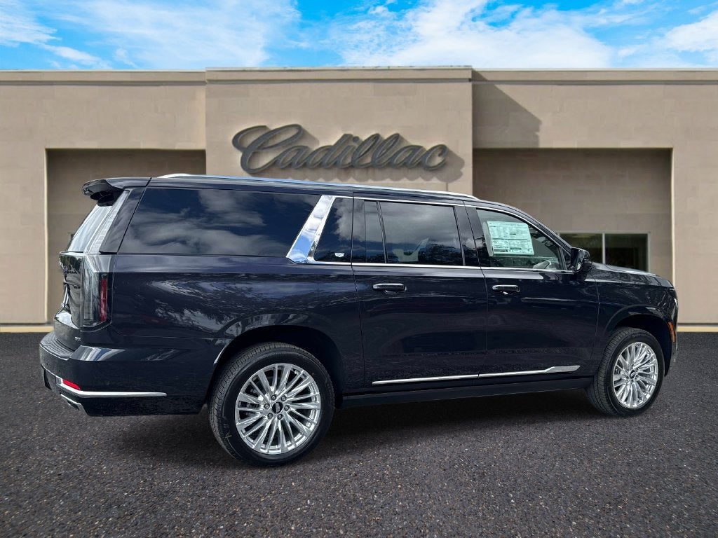 2026 Cadillac Escalade ESV Luxury