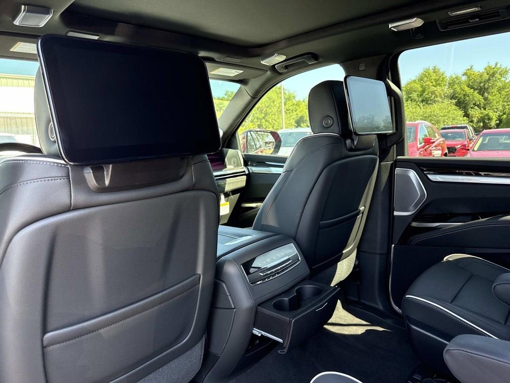2026 Cadillac Escalade ESV Luxury