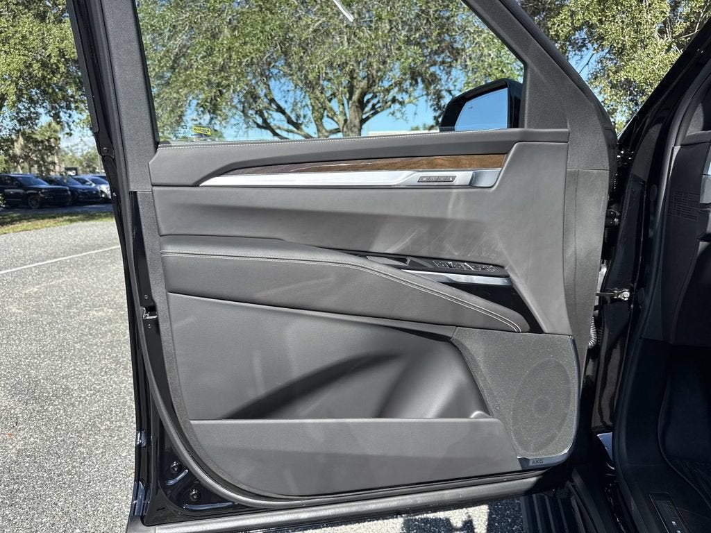 2026 Cadillac Escalade ESV Platinum Luxury